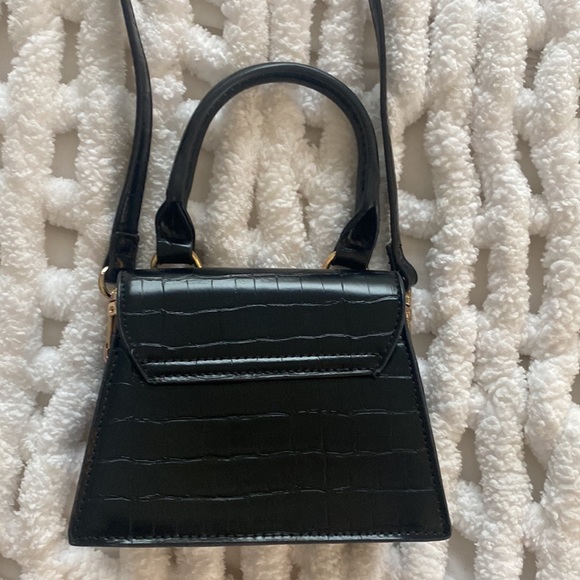 SOLD - Mini faux leather crossbody - black croc - Picture 2 of 5